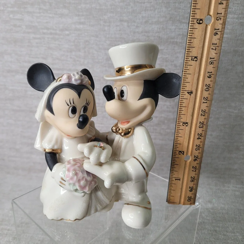 Lenox Disney Minnie's Dream Wedding Mickey Minnie Mouse Figurine Gold Accents